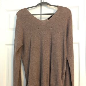 Brown vneck sweater